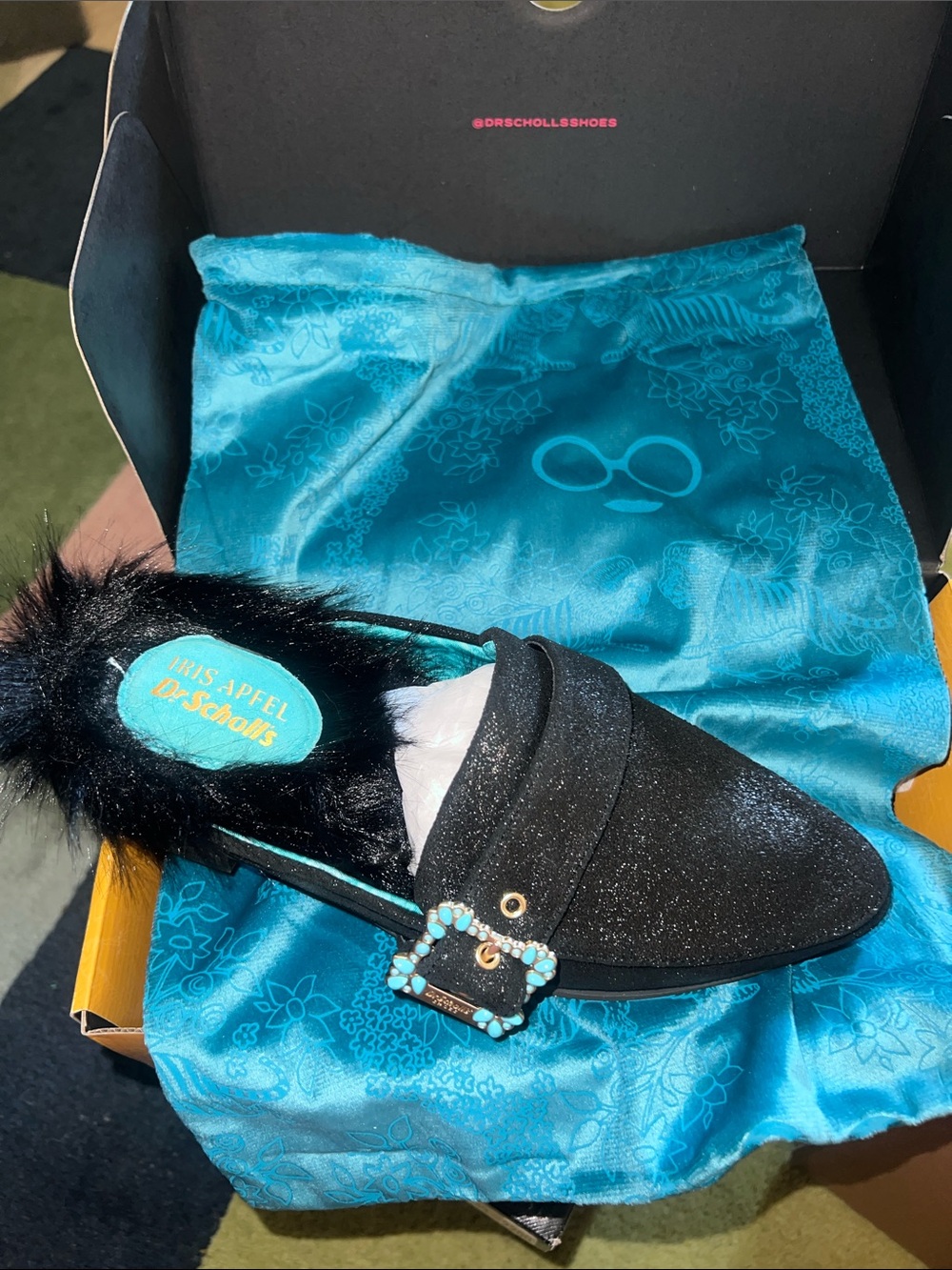 Iris Apfel collab with Dr.Scholl’s Sparkle Fur-Trim Mule with bold turquoise!